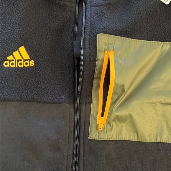 NWT Men’s Adidas Tiro Dark Black Jacket with Bold Gold Highlights, Sz. Large - Picture 6 of 16